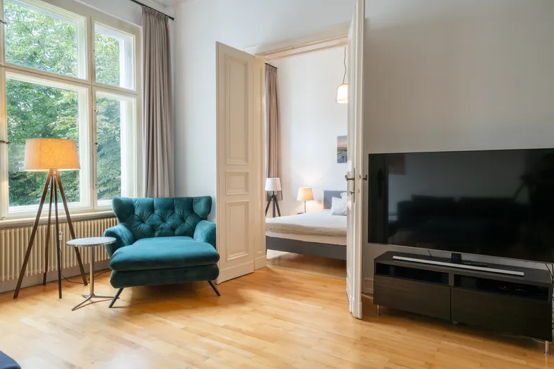 Living where Berlin is the most classy I Penthouse right at most famous "Kudamm" MAX. 12 months — photo 1